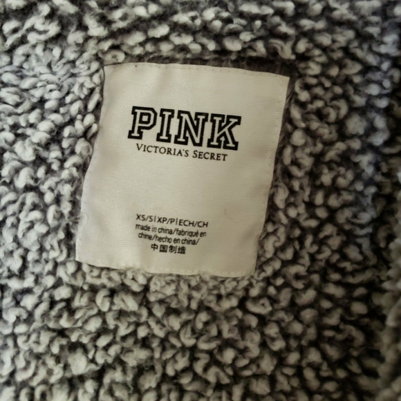 Victoria's Secret PINK Cardigan XS Sweatshirt Jacket Sherpa Teddy Grey Hoodie - Picture 3 of 4